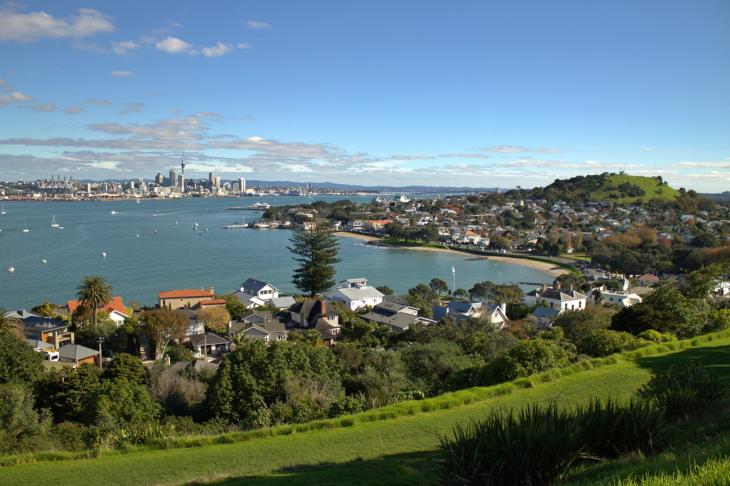 Auckland on the left; Mount Victoria on the right
